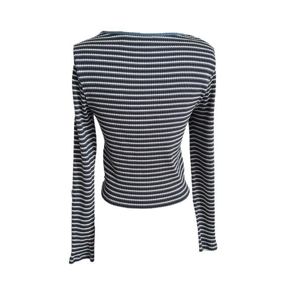 LEVI’S Britt Long Sleeve Pearl Snap Knit Top Cropped Ribbed Scoop Neck Y2K XL - Picture 3 of 16